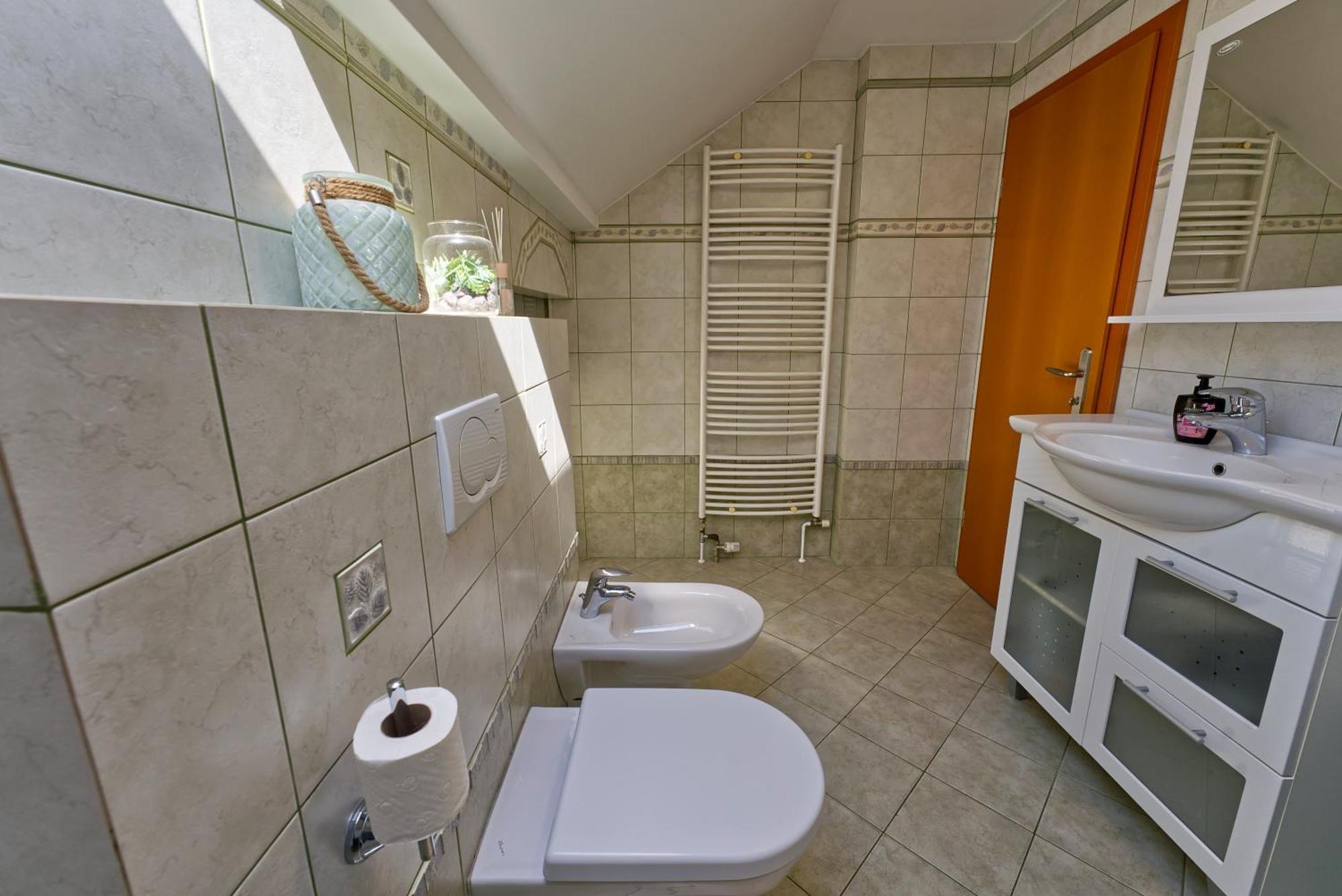 Apartma Storzic Preddvor Exterior foto